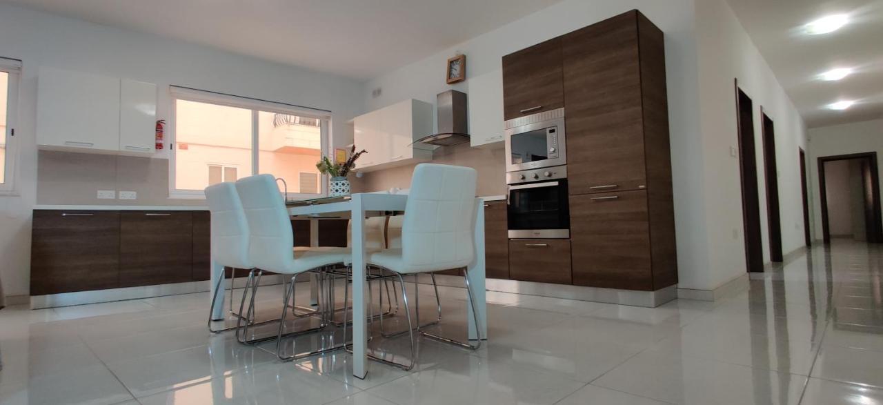 Lorenza Letting Maisonette Marsaxlokk Eksteriør billede
