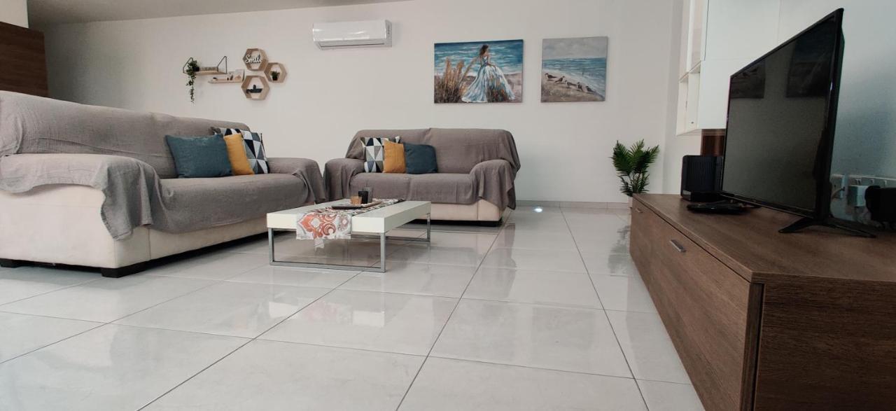 Lorenza Letting Maisonette Marsaxlokk Eksteriør billede